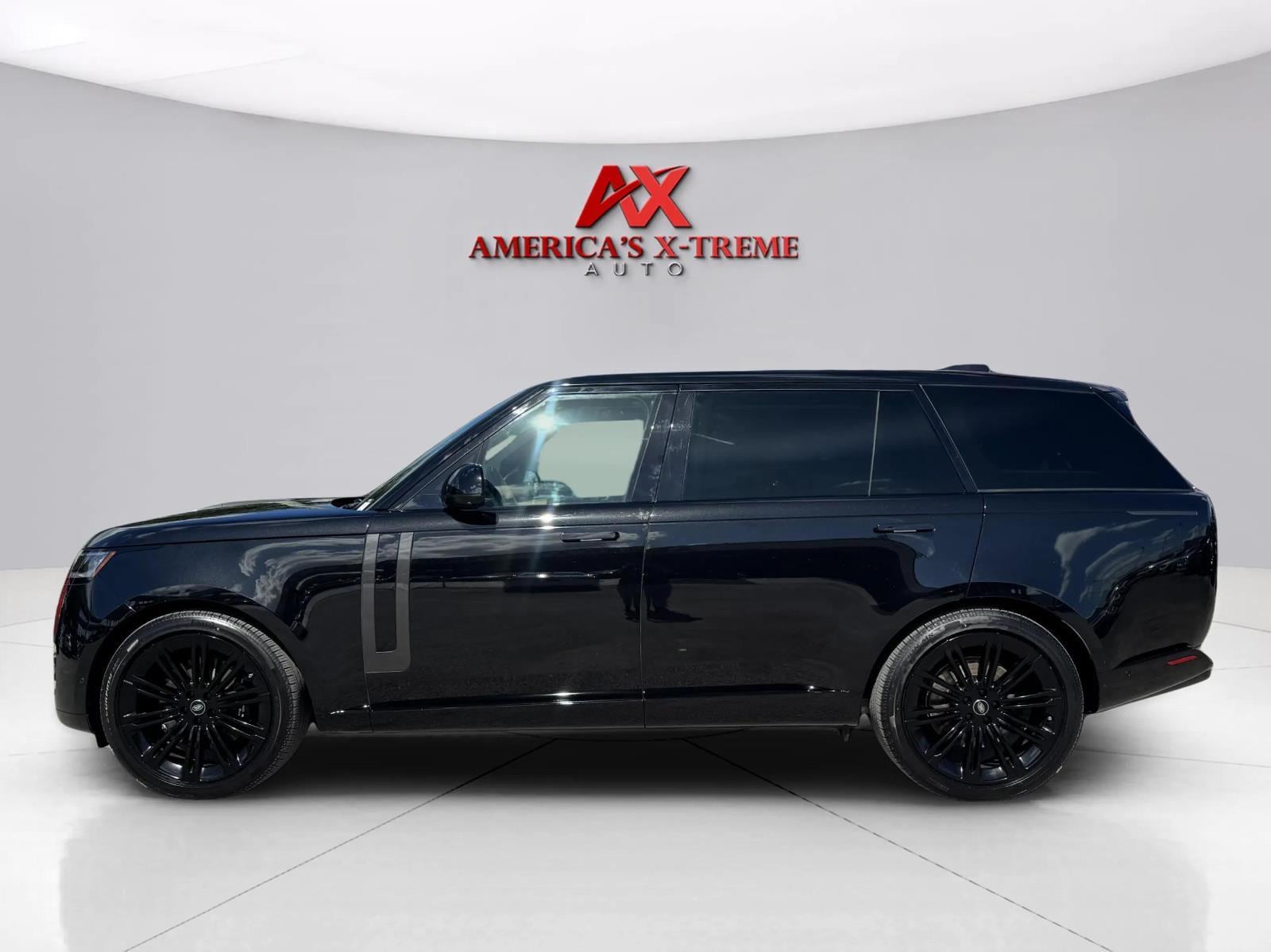 land rover range rover 2025 SALKPBE95SA308925 image land rover range rover 2025 SALKPBE95SA308925 image
